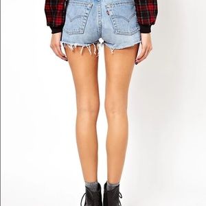 Vintage Levi’s 501 Cutoffs